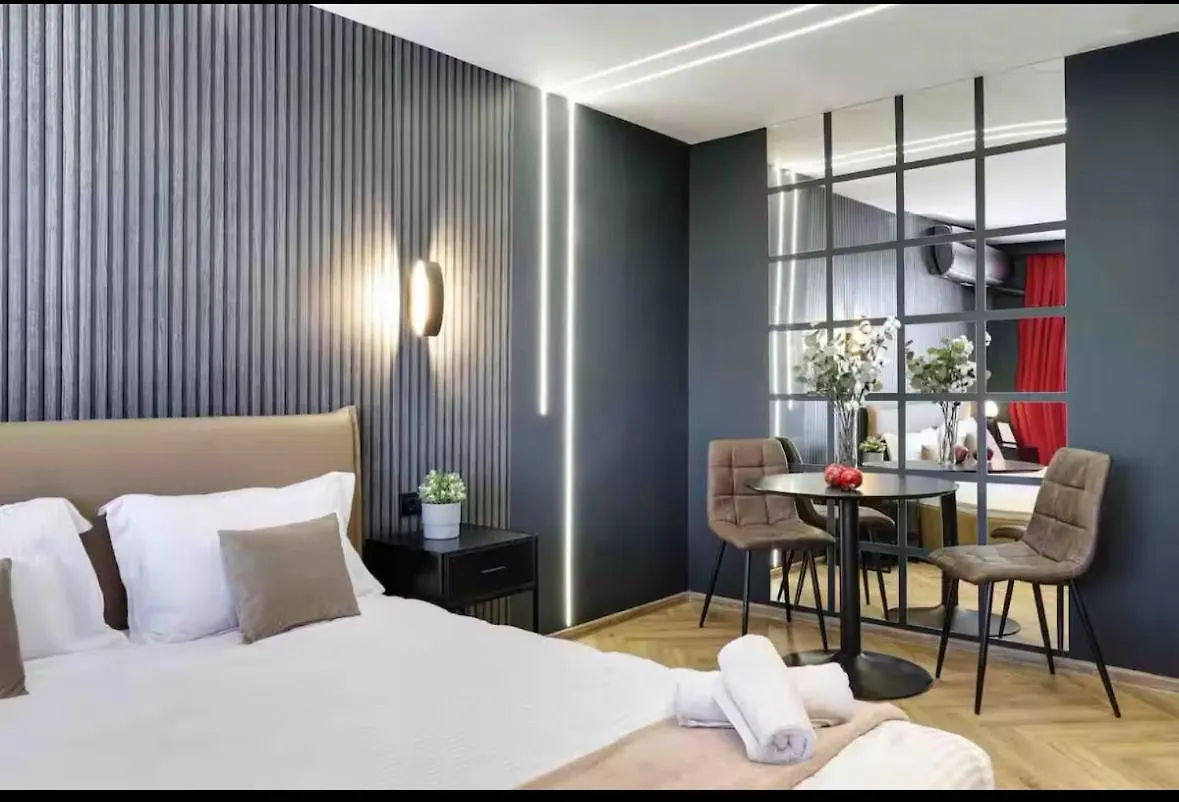 Elegance By Magic Apartments contacts