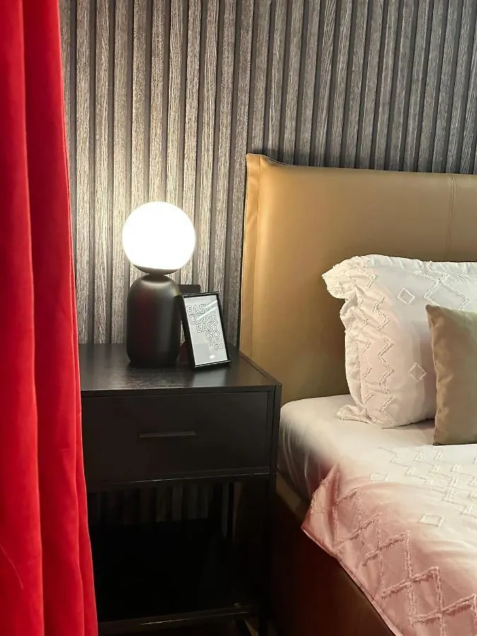 بوخارست Elegance By Magic Apartments 0*,
